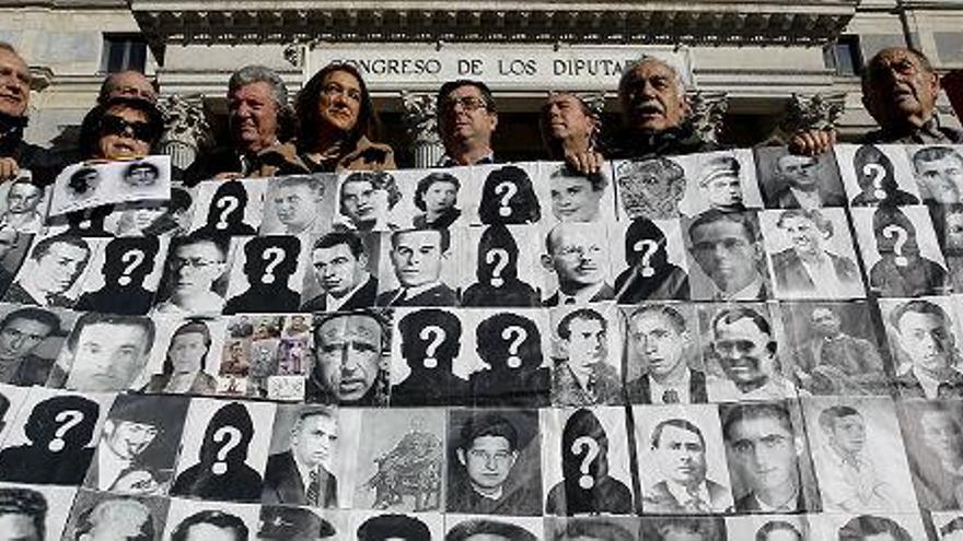 La memoria histórica, en la cuneta