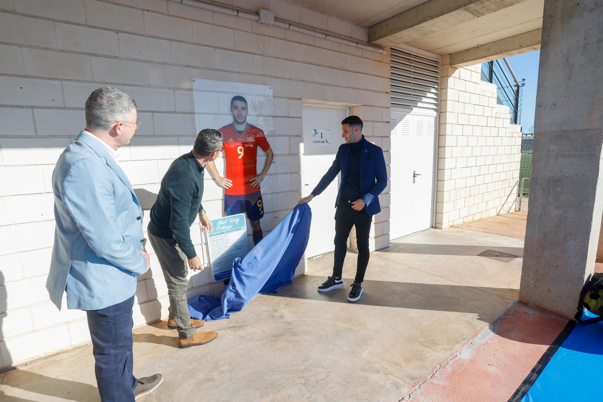 Las mejores imágenes del homenaje a Abel Ruiz