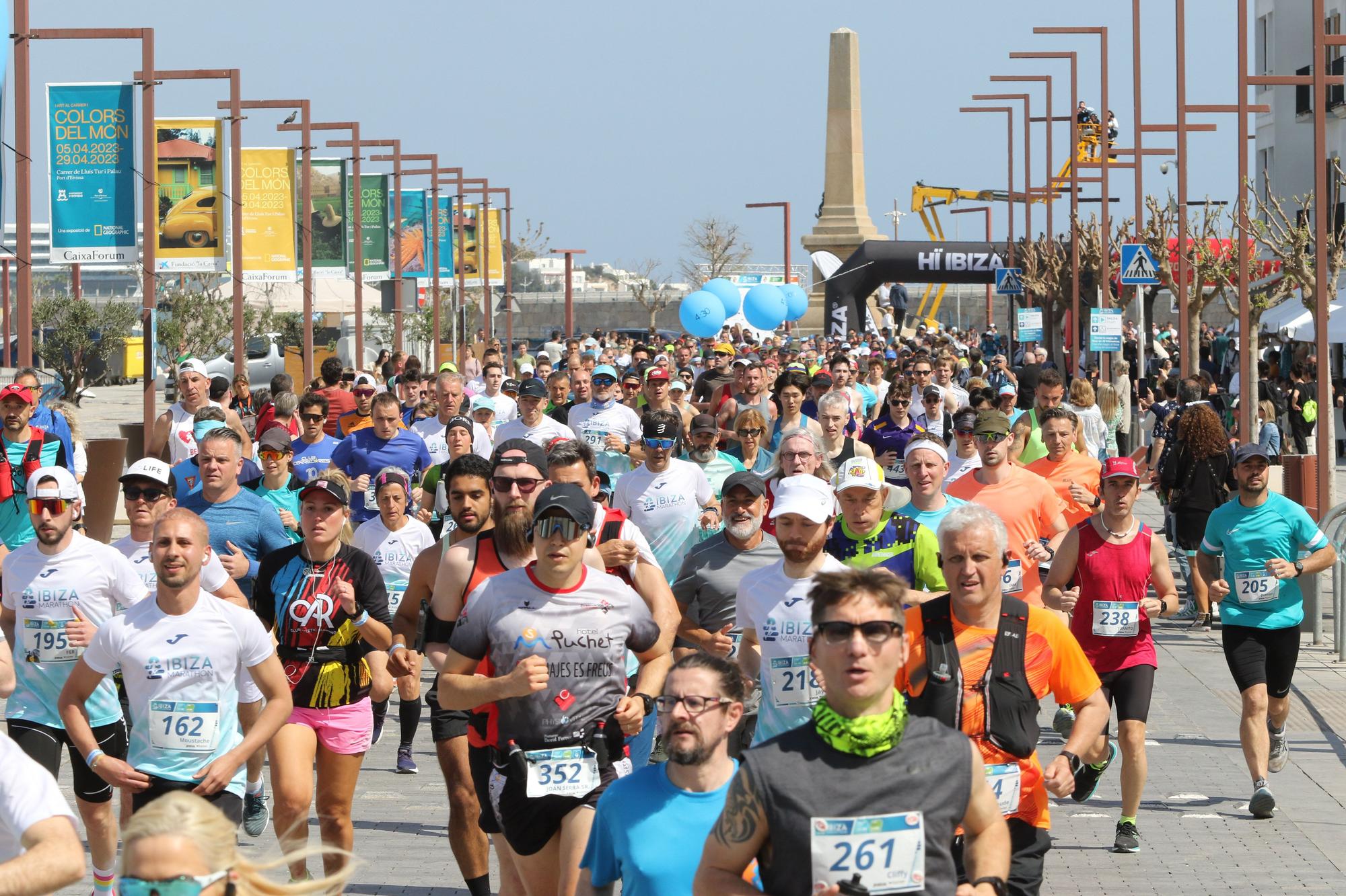 Búscate en nuestra galería de fotos del Santa Eulària Ibiza Marathon