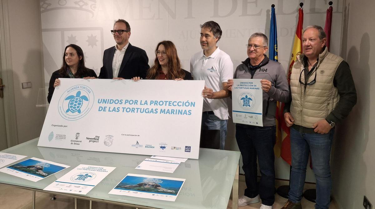 La presentación hoy en Dénia de la Alianza Tortuga