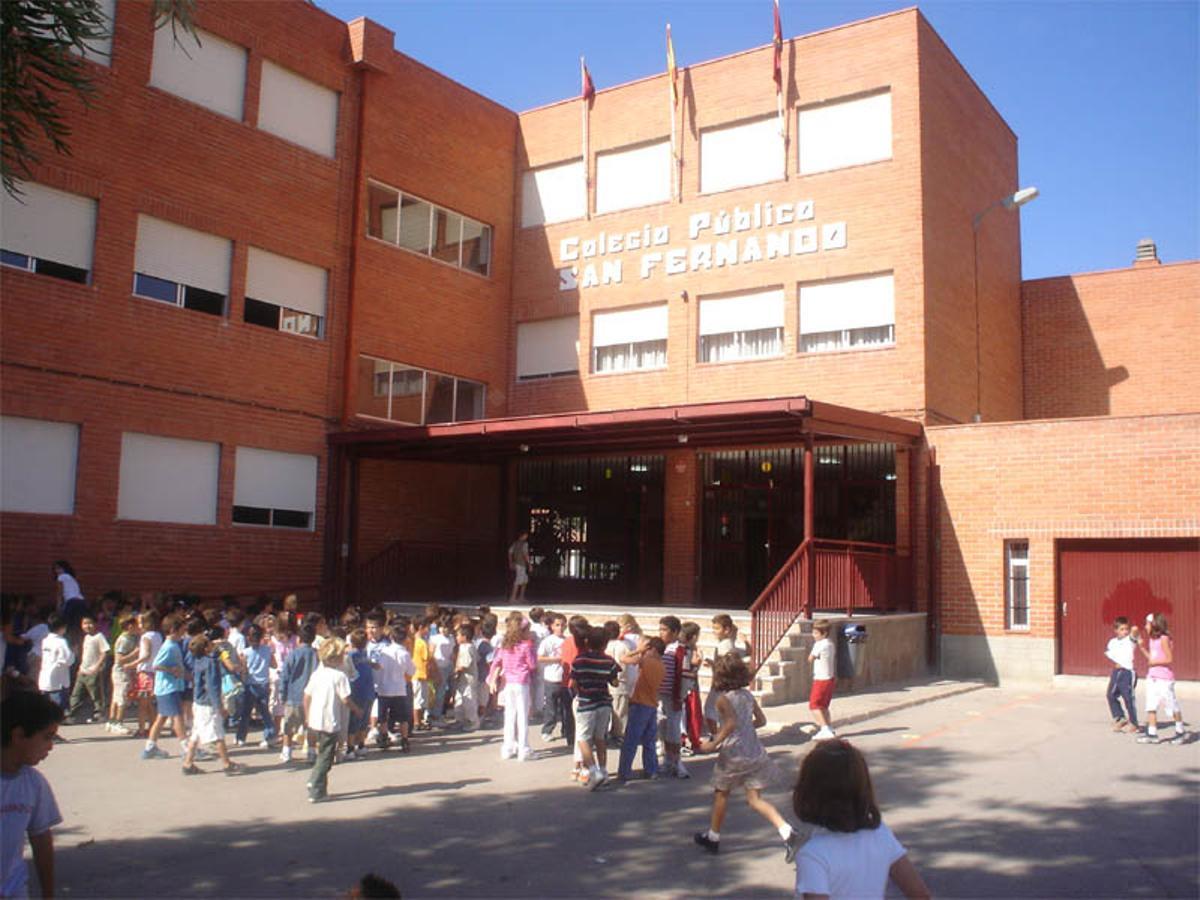 El colegio San Fernando de Lorca.