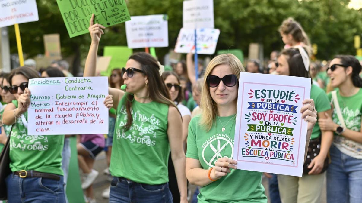 Imagen de archivo de manifestación de la pública en Zaragoza.
