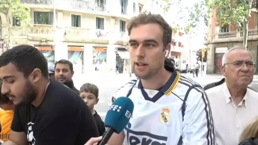 El Real Madrid llega al hotel de concentración en Barcelona antes del clásico