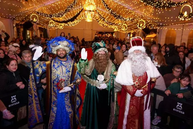 Reyes Magos en Ibiza: Una cabalgata de primeras veces