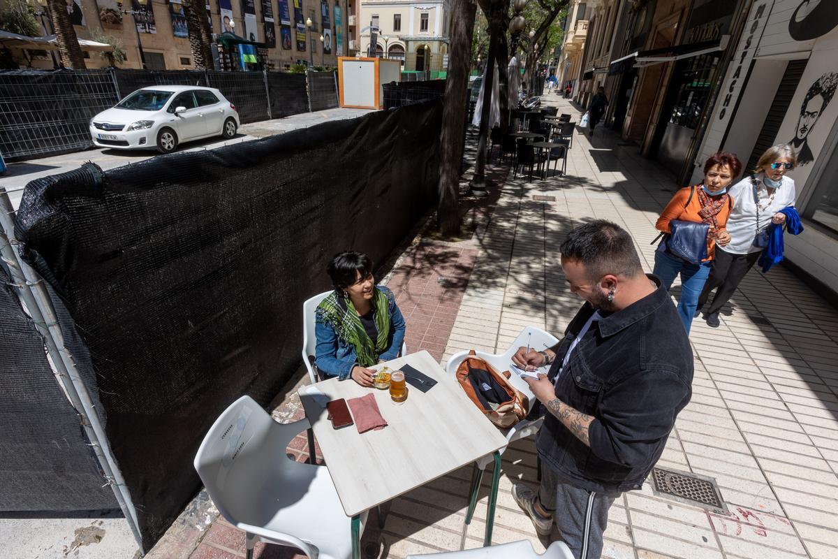 Obras en el centro comercial de la ciudad de Alicante