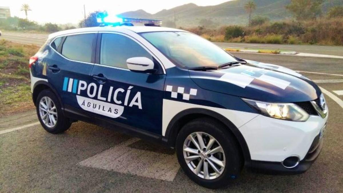 Vehículo de la Policía Local de Águilas.