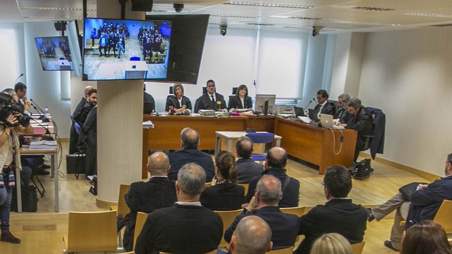 El magistrado Martínez Aroca renuncia a incorporarse a la Audiencia en Alicante, como había solicitado