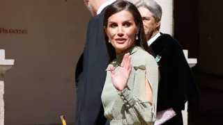 La niebla en Santiago obliga al avión de la reina Letizia a aterrizar en A Coruña