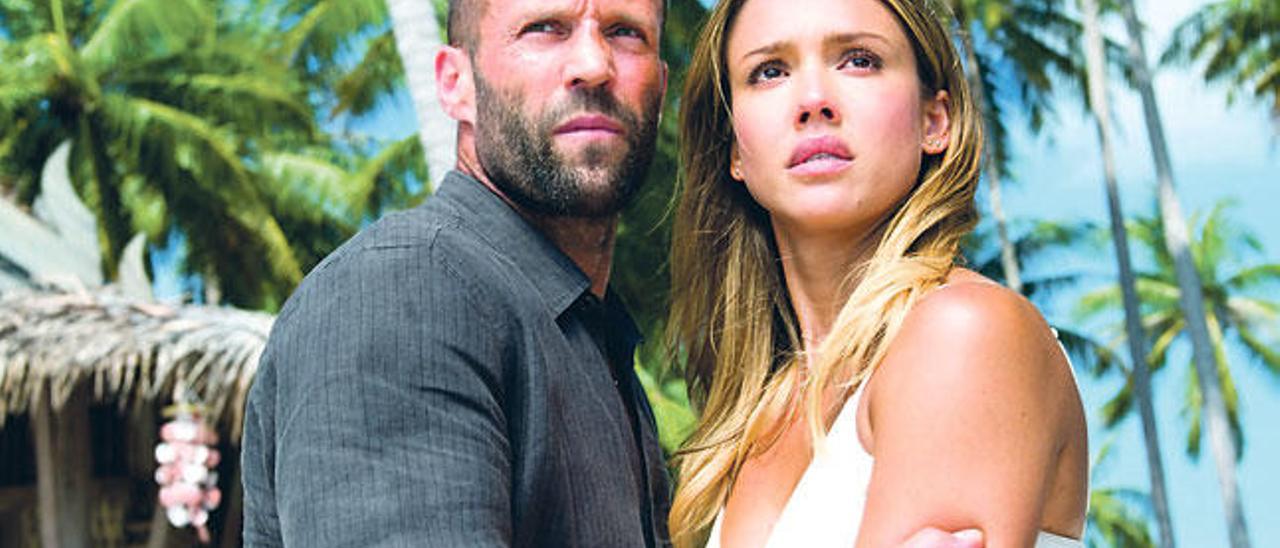 Jason Statham no permitirá que le ocurra nada malo a su amada Jessica Alba.