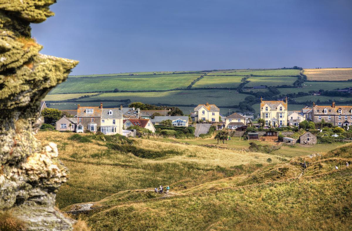 Aldea de Tintagel