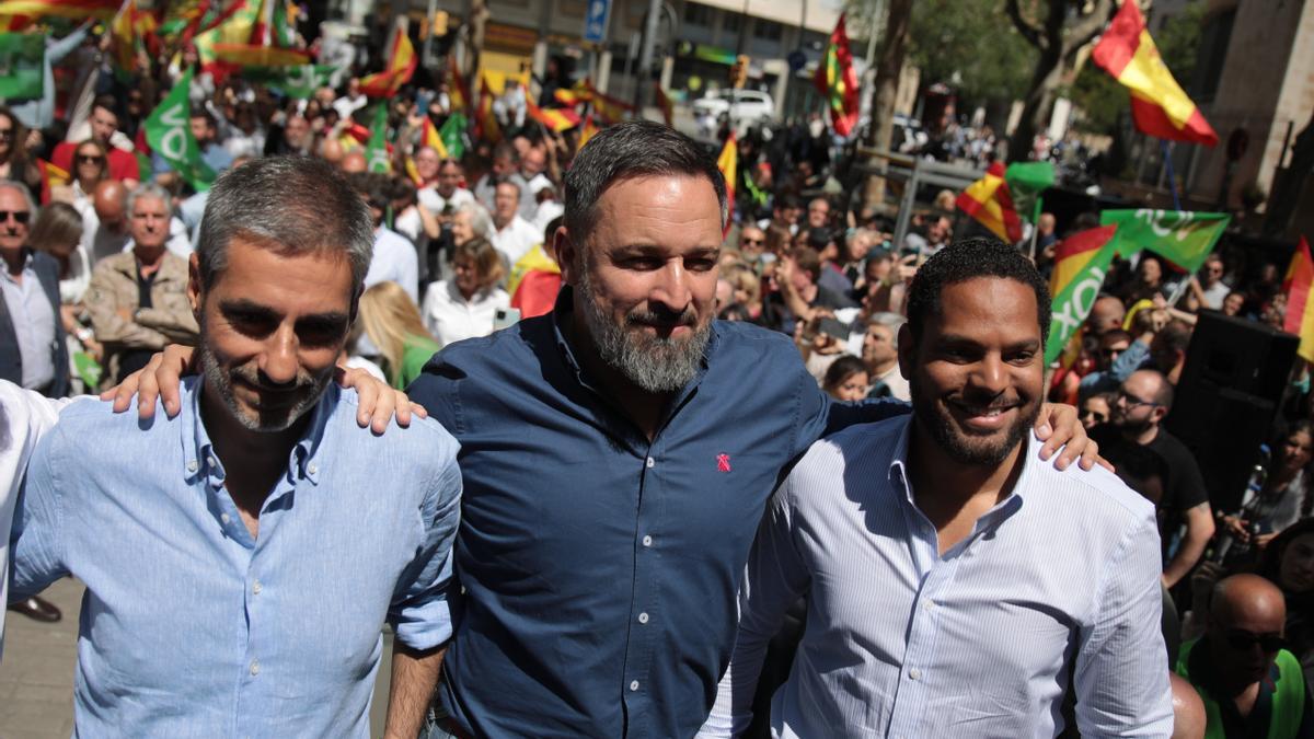 Abascal asegura que el PP es "el PSOE unos segundos después".