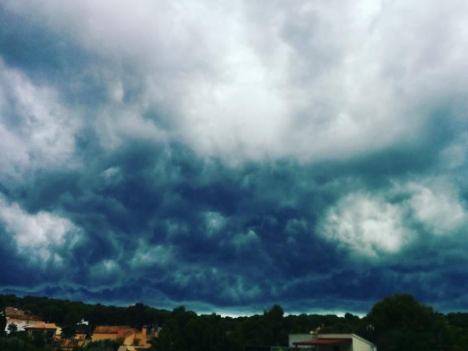 Regen satt: Verkehrschaos und Überschwemmungen