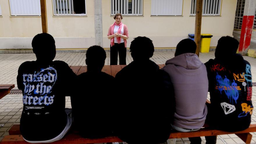 Esta escuela es mi casa: migrantes africanos en busca de oportunidades en San Mateo