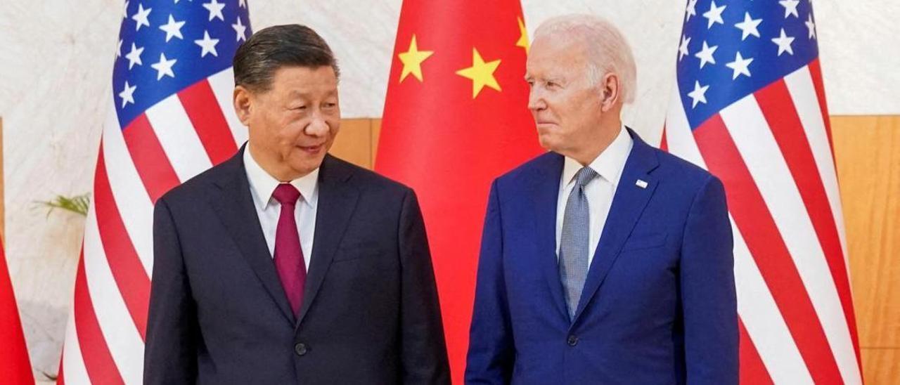 El presidente chino, Xi Jinping, y el de EEUU, Joe Biden.