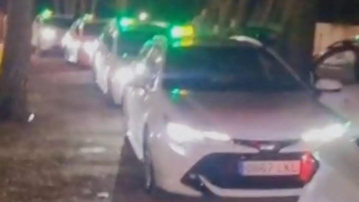 Los taxistas de Ibiza piden una solución para el aparcamiento de [UNVRS]