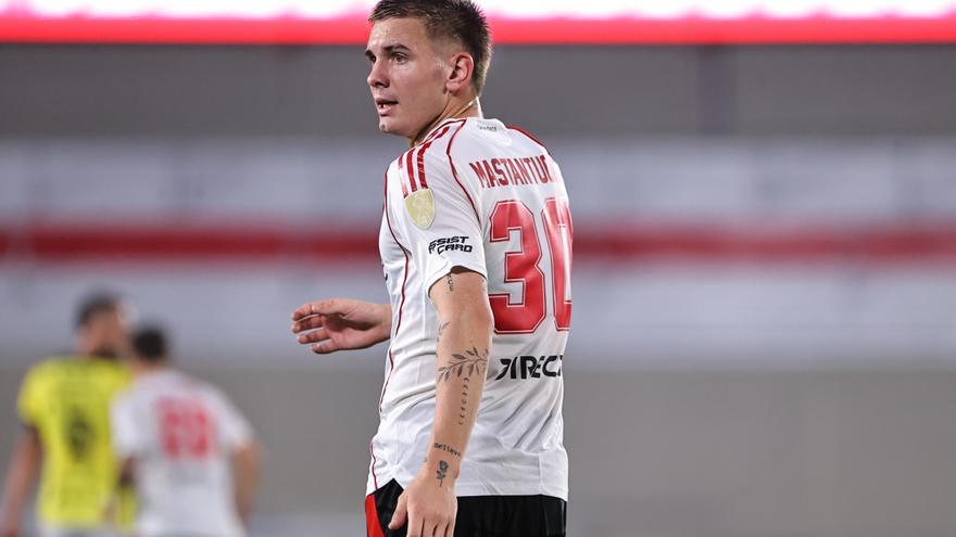 Franco Mastantuono, el jugador que quieren los colchoneros para el nuevo Atlético