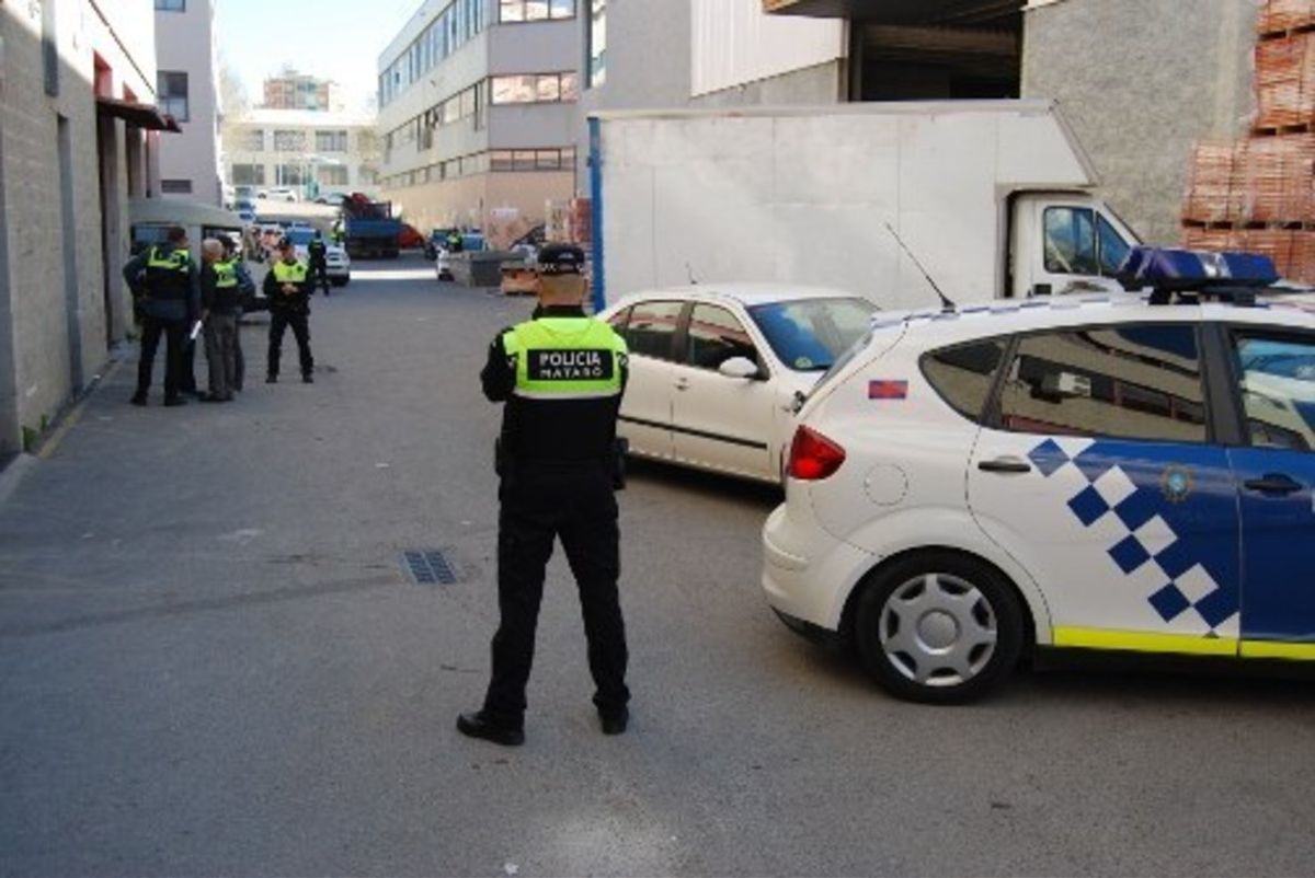 Policía local de Mataró