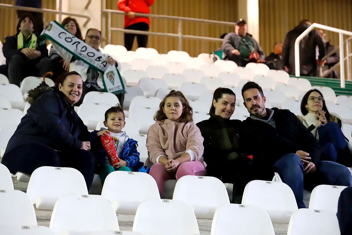 Las imágenes de la afición del Córdoba CF - Pontevedra