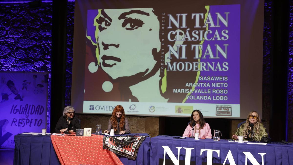 Yolanda Lobo, Marisa Valle Roso, Isasaweis y Arantxa Nieto.
