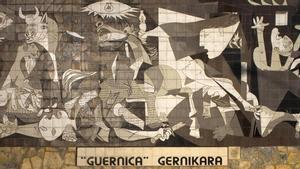 Una representació del mural del Gernika
