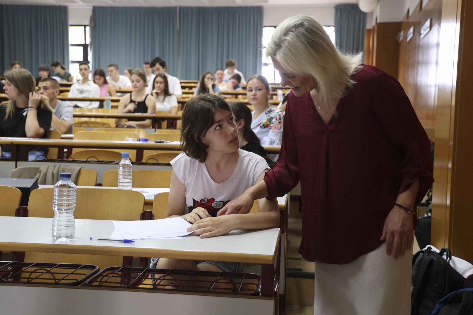 Primer día de la Selectividad 2023 en la Universidad de Alicante