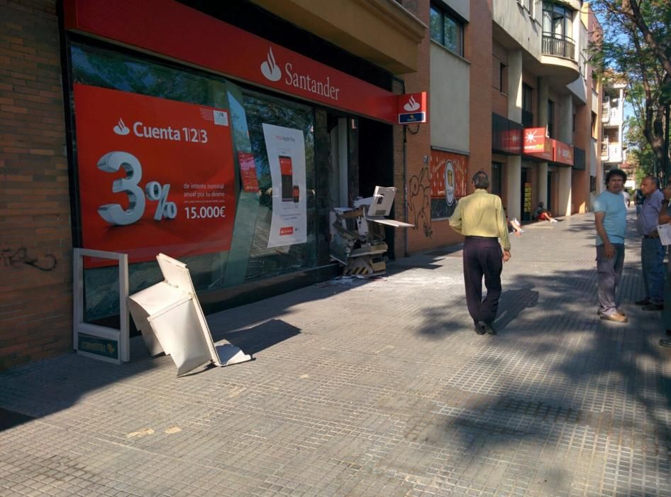 Robo en una sucursal del Banco Santander en Pedregalejo