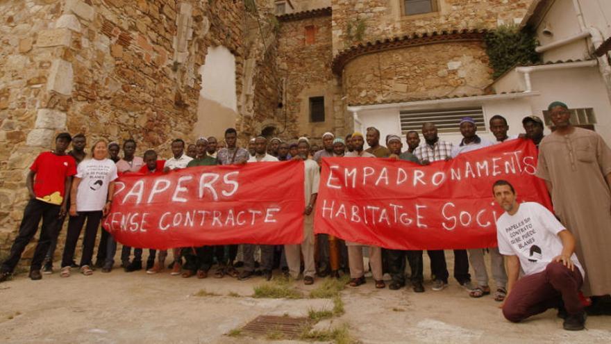 Blanes i la Generalitat es reuneixen per resoldre la situació dels immigrants i refugiats tancats