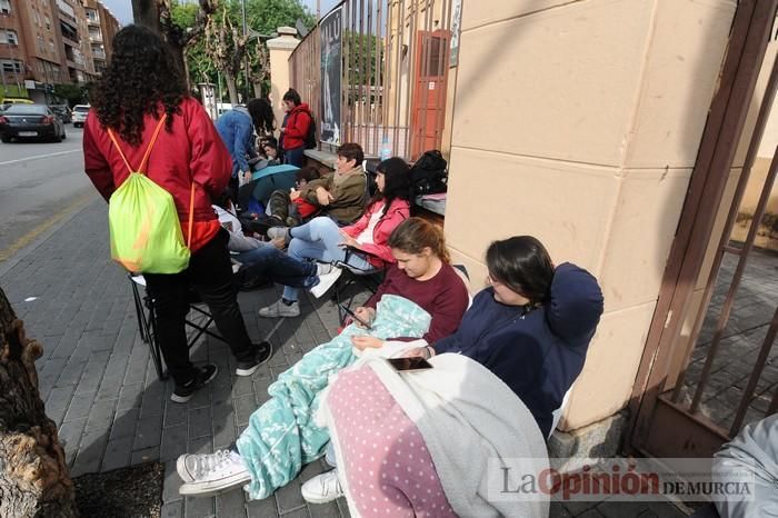 Colas para el concierto de Malú