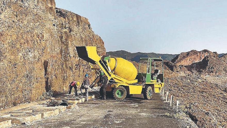 Obras en Tejiade.