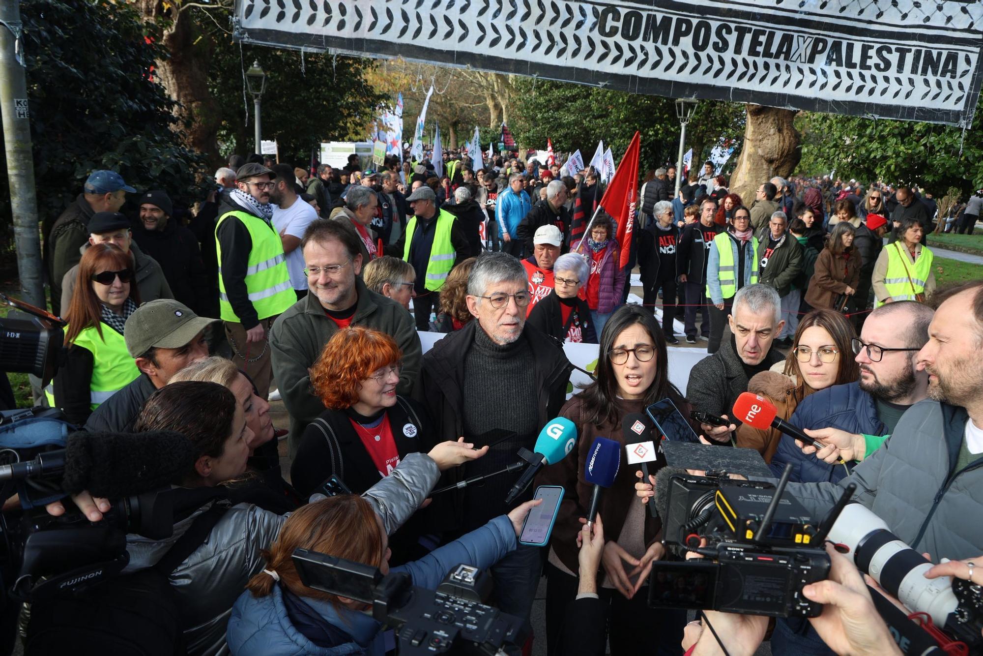 Manifestación en Santiago en contra del proyecto de Altri en Palas de Rei: así está transcurriendo