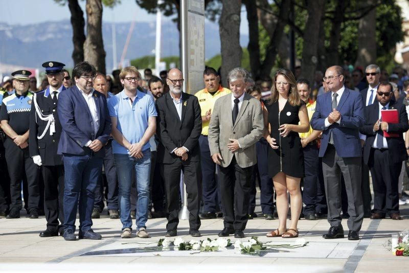 Homenaje a las vííctimas de Cambrils