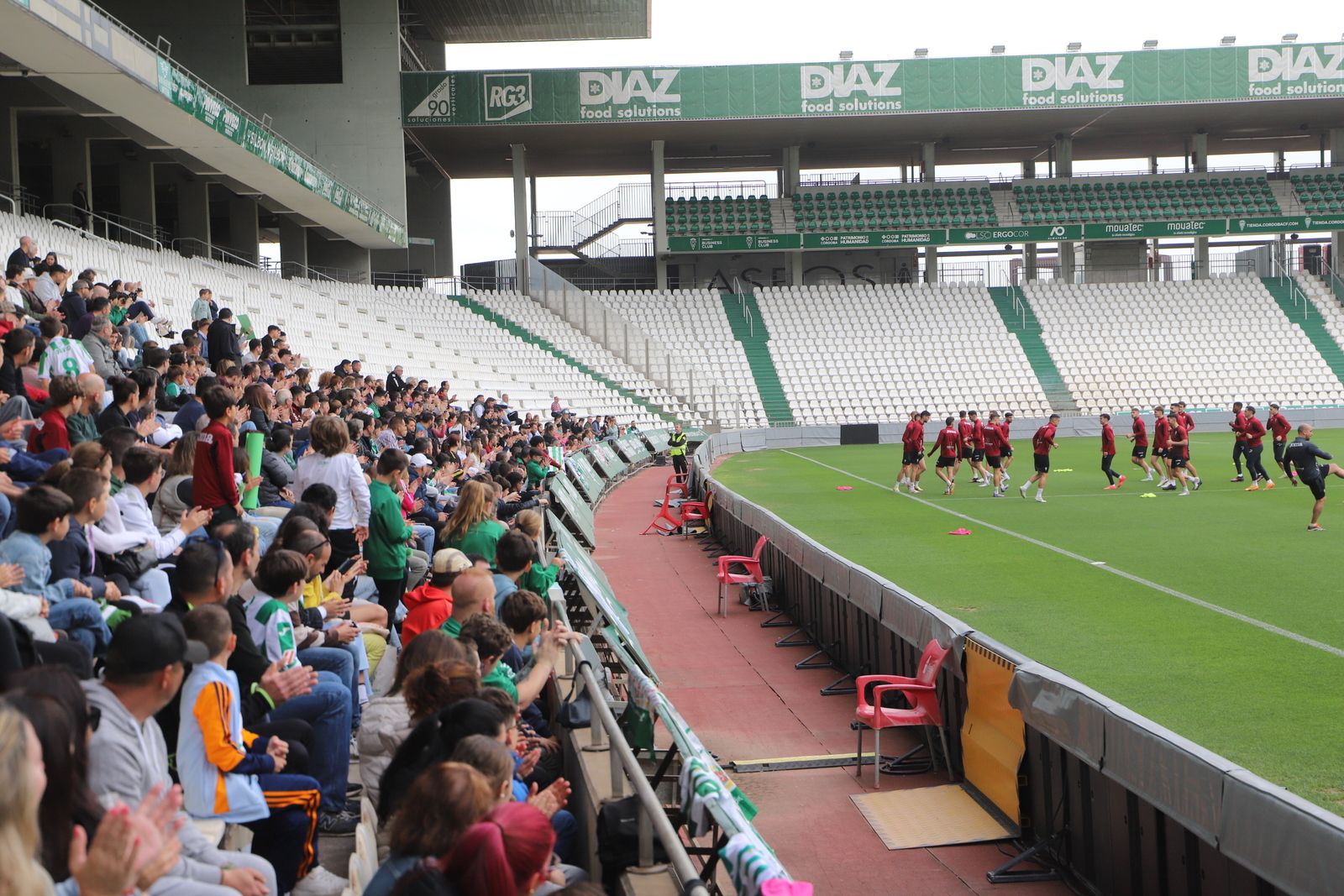 El entrenamiento del Córdoba CF en el Viernes Santo, en imágenes