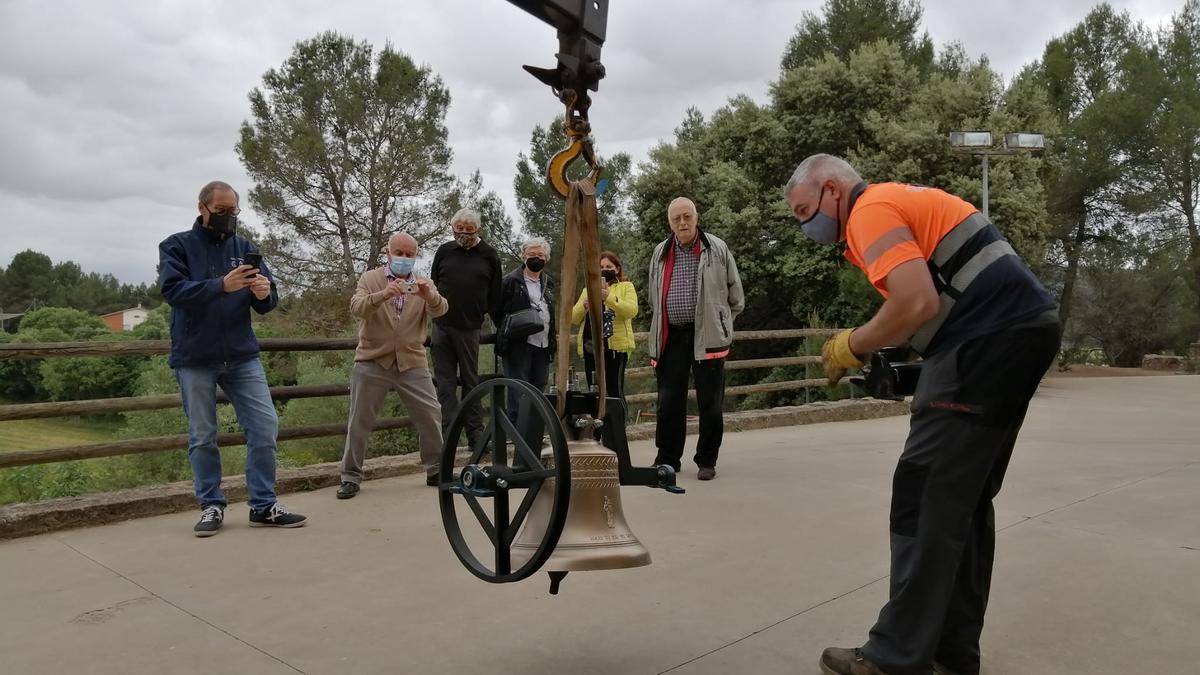 Les noves campanes arriben a Joncadella