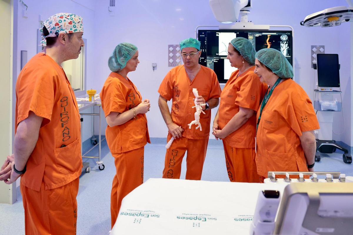 FOTOS | Un nuevo quirófano híbrido en Son Espases que permite operar aneurismas sin abrir al paciente