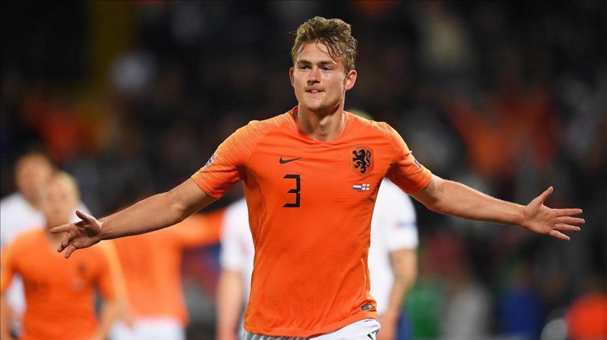 De Ligt podría ser presentado el sábado como nuevo jugador de la Juve