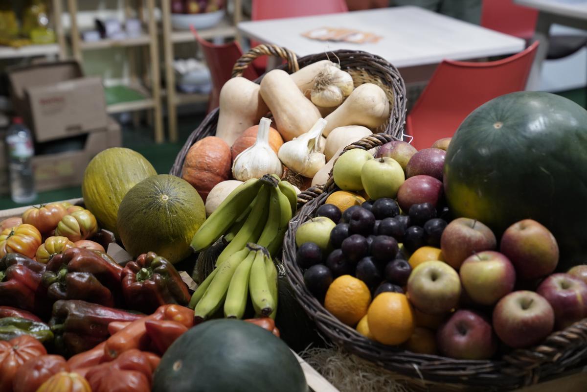 Jornal do Fundão - Unitom compra maioria da sociedade Lamaçais Fruta