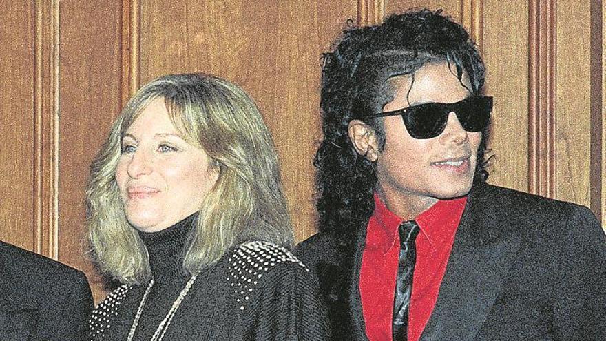 Barbra Streisand se retracta y pide perdón