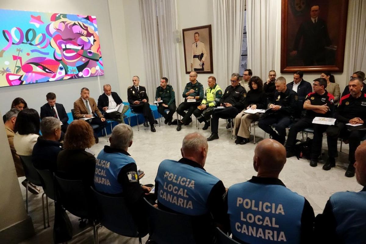 Bermúdez presidió la Junta de Seguridad del Carnaval 2026