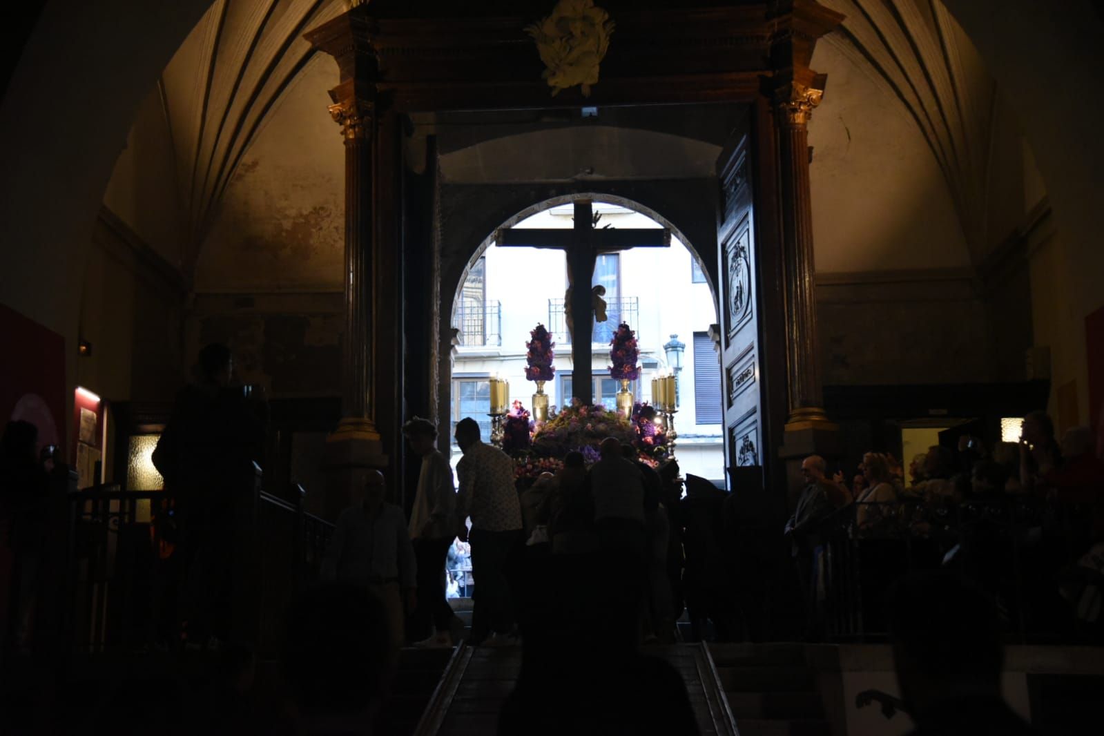 En imágenes | Procesiones del Jueves Santo en Zaragoza