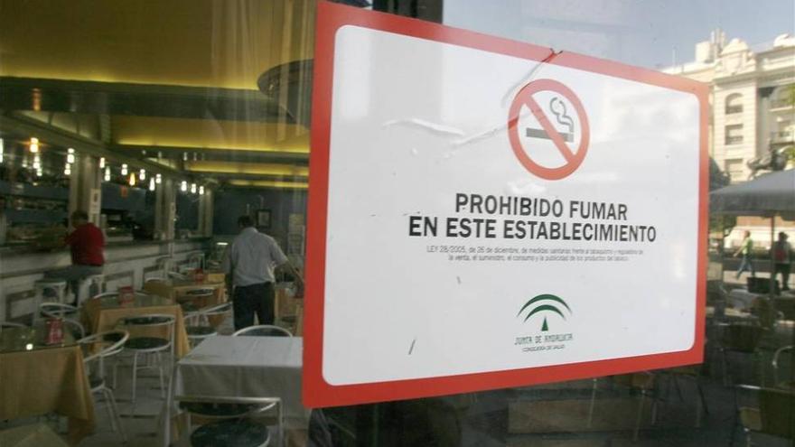 prohibido fumar en este establecimiento