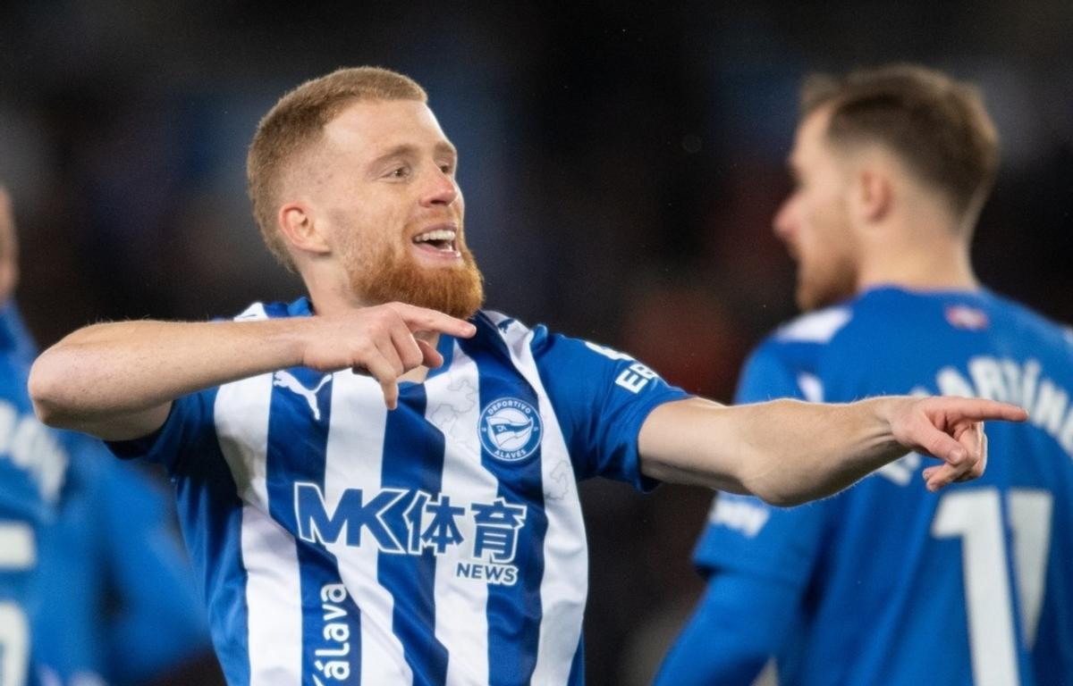 Carlos Vicente con el Deportivo Alavés