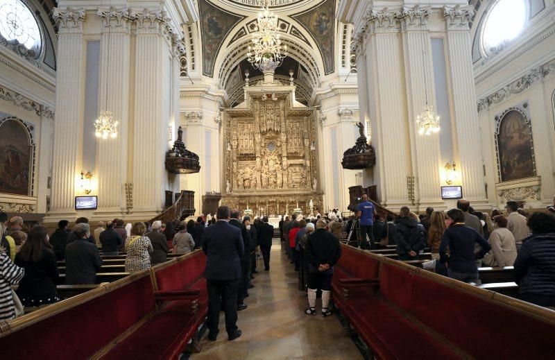 La basílica del Pilar recibe a los zaragozanos con aforo reducido y medidas de seguridad