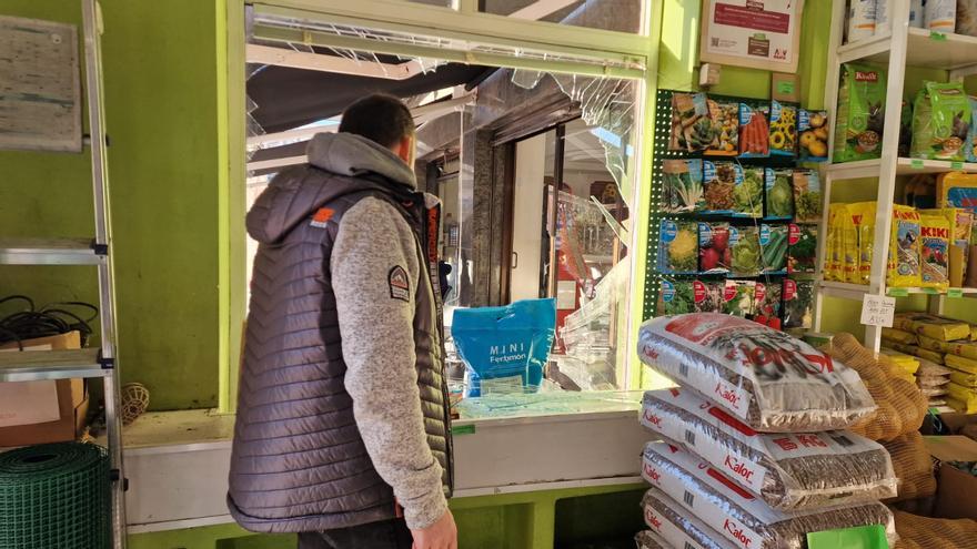 Otro robo en Vilagarcía, ahora en una tienda de piensos