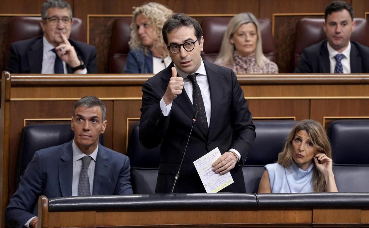 Pedro Sánchez, Carlos Cuerpo y Yolanda Díaz. Sesión de control al Gobierno en el Congreso de los Diputados.