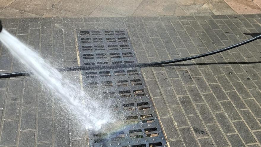 El plan de choque de Aspe para prevenir olores y acumulaciones de aguas