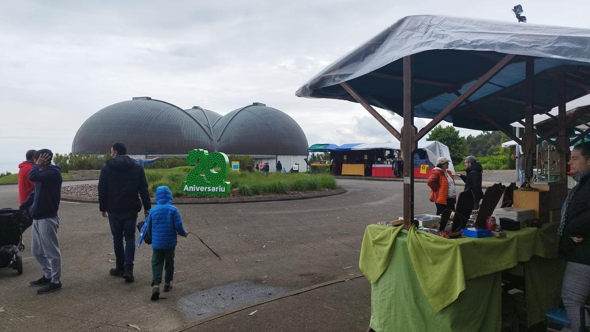 Mercado artesanal en el MUJA con motivo del Día de los Museos.
