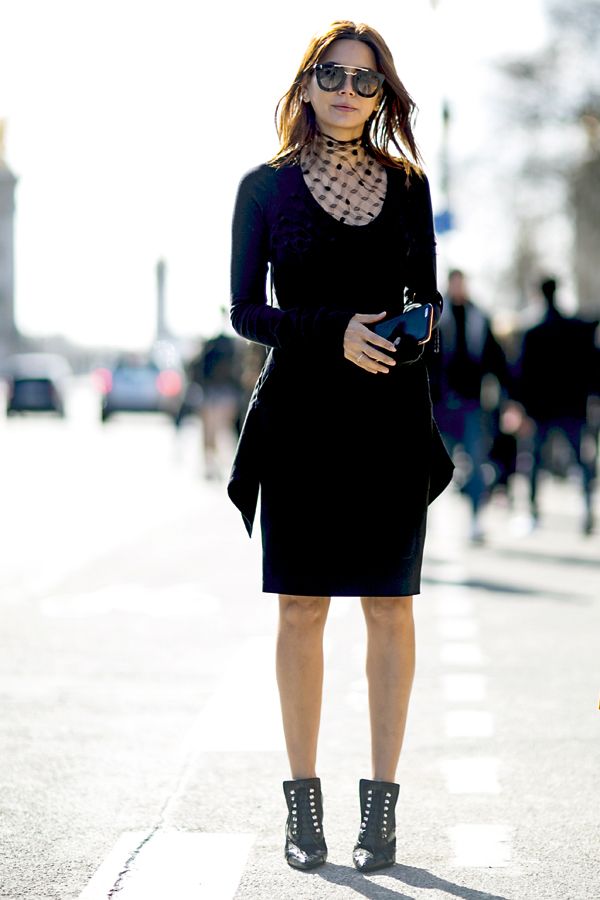 Little black dress en París