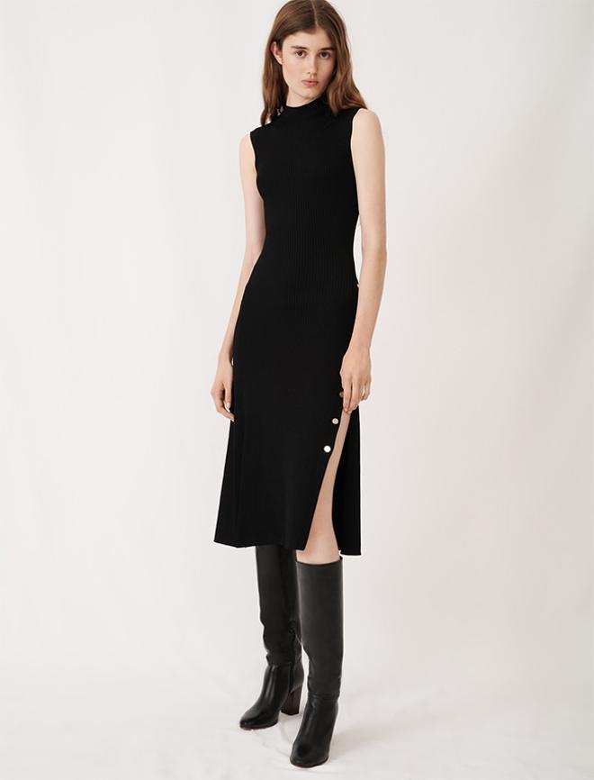 Vestido negro midi con abertura de Maje