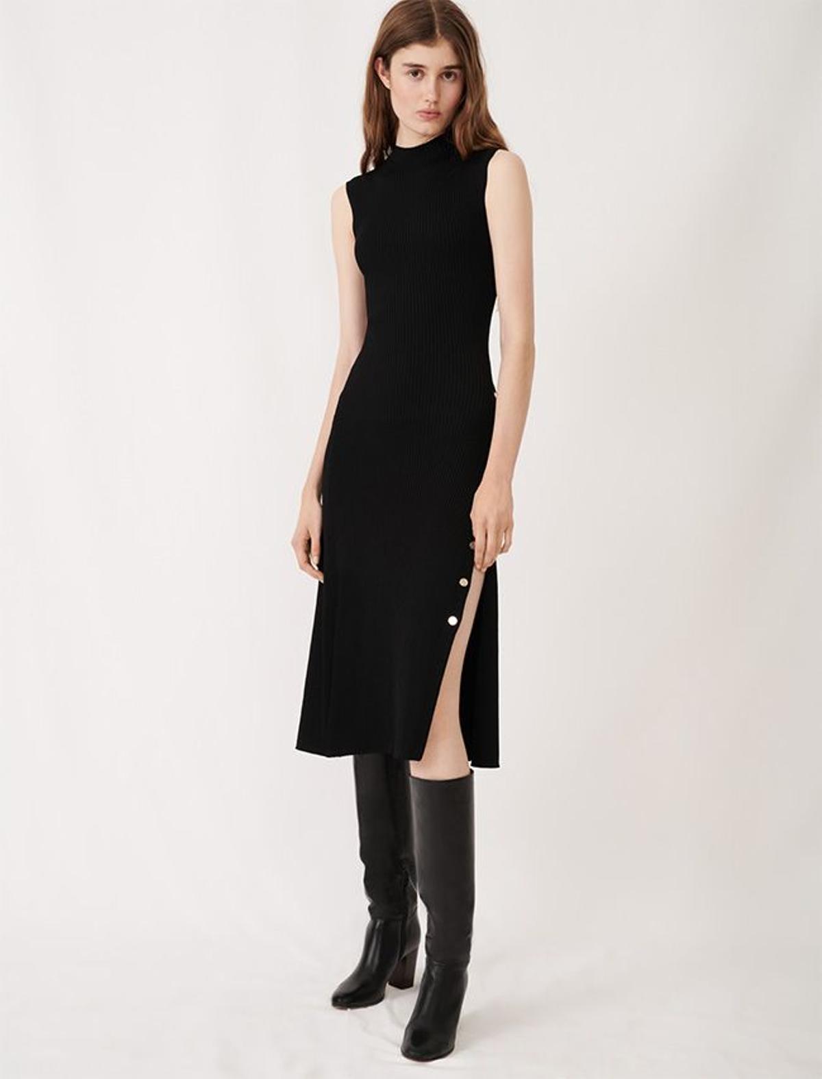 Vestido negro midi con abertura de Maje