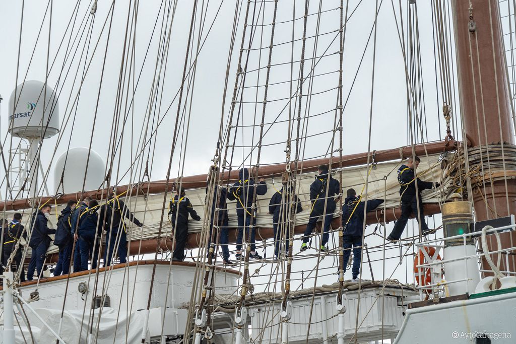 El buque Juan Sebasitán Elcano llega a Cartagena